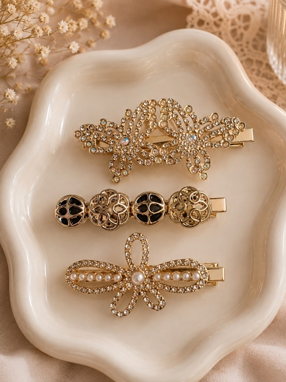 Set of 3 Gold Tone Rhinestone & Pearl Duckbill Hair Clips New
